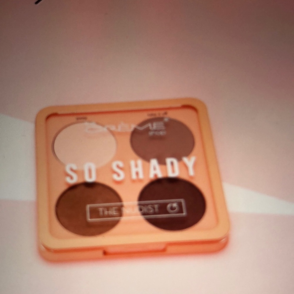 The creme shop SO SHADY The nudist